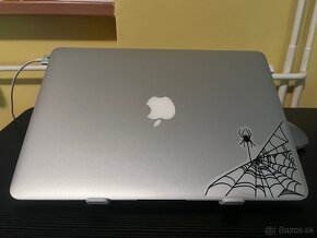 MacBook Air (13-inch, 2017) - 3