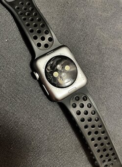 Apple Watch Nike Series 3 42mm - 3