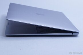 ZÁRUKA/Macbook Air 13.3"/M1 (7CORE) /8GB RAM/256GB SSD - 3