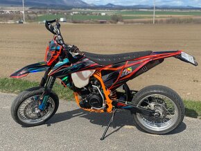 KTM 625 lc4 SUPERMOTO - 3