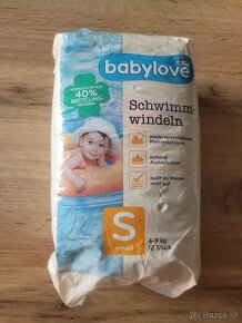 Plienky a vlhcene Pampers, Babylove plienky na plavanie - 3