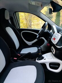 Smart ForFour benzín / manual / šedá metalíza - 3