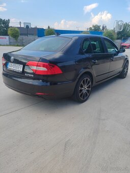 Škoda superb - 3