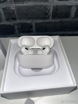 Apple AirPods Pro 2 generácie – Špičkový zvuk, Nové - 3