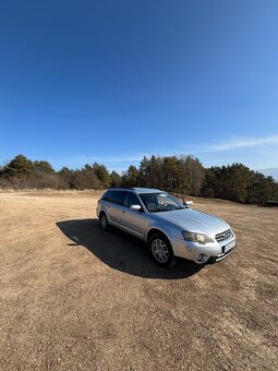 Subaru Outback 2.5 Benzín + LPG 2004 - 3