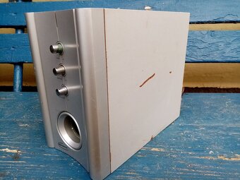 subwoofer-reproduktor - - - 3