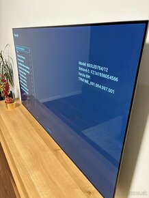 Philips 65OLED754/12 - ambientne - 3