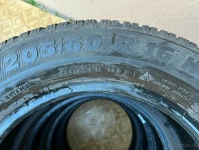 205/60 R16 zimné Semperit 6mm - 3