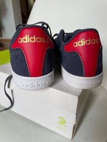 Predám nové tenisky Adidas VL CourtSuese Navy/Red/Wht, UK 7 - 3