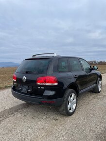 Volkswagen Touareg 3.0tdi 165kw - 3