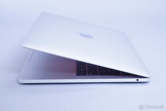 ZÁRUKA/Macbook Pro 13.3"/I5 2.3GHZ/16GB RAM/256GBSSD/CZ - 3