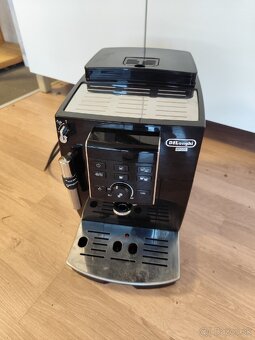 Kávovar Delonghi - 3