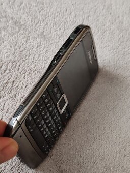 Nokia E71 - RETRO - 3