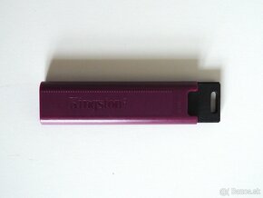 512GB USB kľúč Kingston - 3