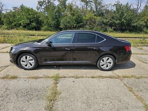 Skoda superb 2,0 TDI Manual 110kw - 3