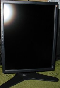 20" UXGA (4:3) LCD monitor ViewSonic VP2030b - 3