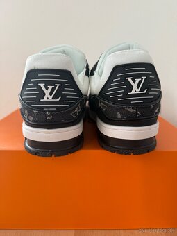 Louis Vuitton LV Trainer White Black - 3