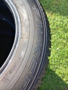 215/60 r16 zimne pneumatiky - 3