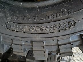 Pneumatiky vzor Maxxis Celoprotektor,235/60 R16,225/70 R16, - 3