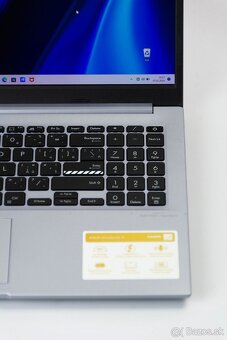 ASUS Vivobook S15 OLED - 3