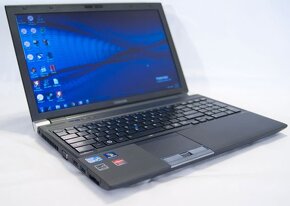 Toshiba R850, 8GB ram, WIN10 Pro, i5, baterka - 3