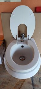 BIDET + UMÝVADLO so SKRINKOU - 3