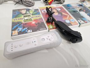 Nintendo Wii herná konzola čierna - 3