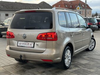 Volkswagen Touran 2.0 TDI LIFE - 3