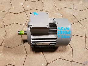 Predám el.motor na čerpadlo 1,5kW 2860ot,  2,2kW 2900ot - 3