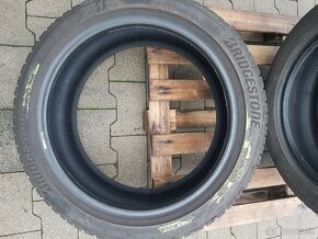 Zimne 225/45R18 a 225/50R17 a 205/55R16 po kuse - 3