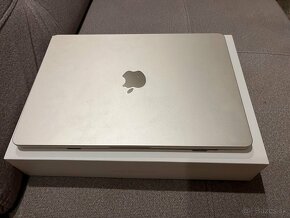 MacBook air m2 13,6 - 3