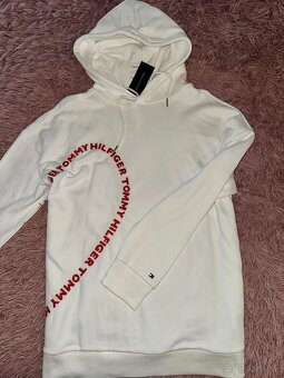 tommy hilfiger white original luxusna mikina s visackami - 3