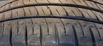 Predám 4ks slušné letné 215/70r15C Michelin na dodávku - 3