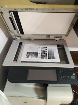 HP Color LaserJet CM3530 MFP - 3