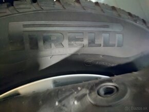 Predám zimné pneumatiky Pirelli 215/60 r16 - 3