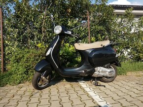 Piaggio Vespa LX 125 rok 2005 - 3