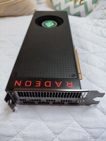 Graficka karta Radeon RX VEGA 64 8GB/2048bit HBM2 HDMI 3xDP - 3