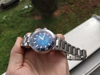 Oris Aquis Date calibre 400 - 3