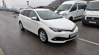 Toyota Auris Touring Sports 1.6 l D-4D  Active Family - 3