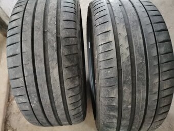 Pneu MICHELIN 245/40R18 - 3