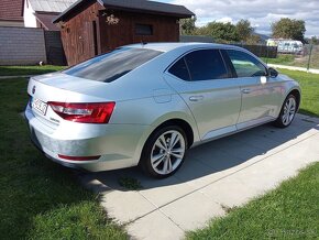 Škoda Superb 3 12/2015 ambition tdi - 3