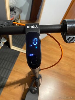 Ninebot kickscooter f30e elektrokolobezka - 3