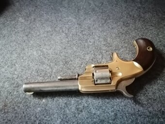 Historický revolver Whitneywile model1.(kategoriaD) 22 od18r - 3