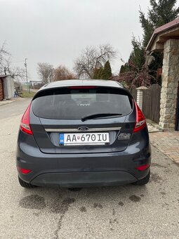 Ford fiesta - 3