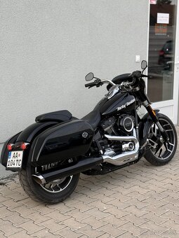 HARLEY DAVIDSON FLSB SPORTGLIDE - 3