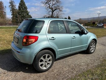 Suzuki SX4 - 3