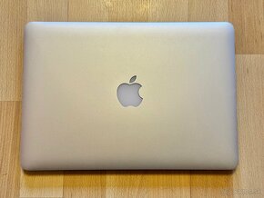 ZÁRUKA-MacBook Pro 13", NOVÁ BATERKA, TOP STAV - 3