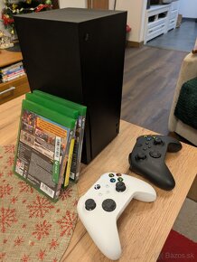 Predám alebo vymením Xbox Series X 1TB + 2 ovládače - 3