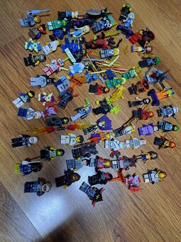 Predám lego panačiky, cena 80€ - 3