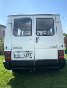 RENAULT TRAFIC - 3